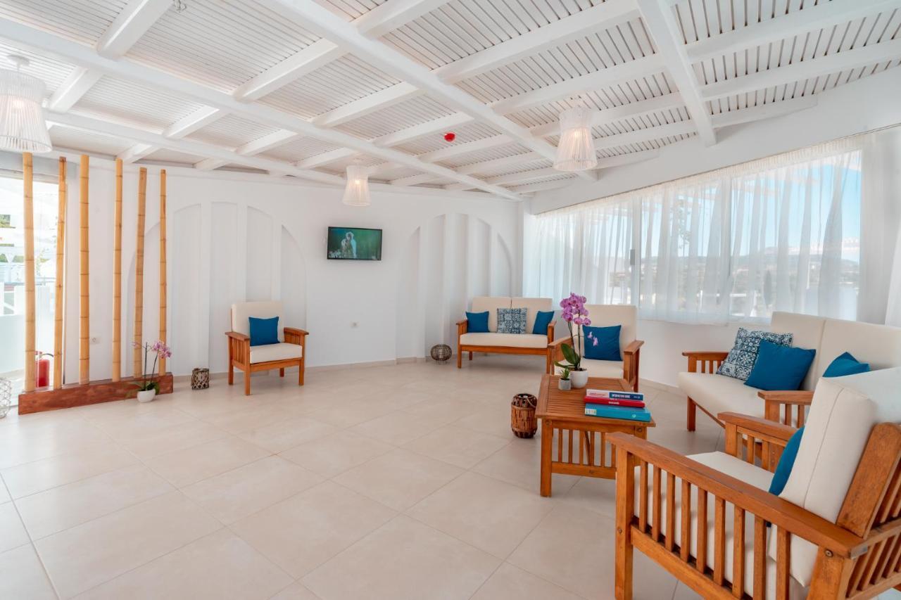 Aloe Hotel - Adults Only ฟาลิรากี ภายนอก รูปภาพ