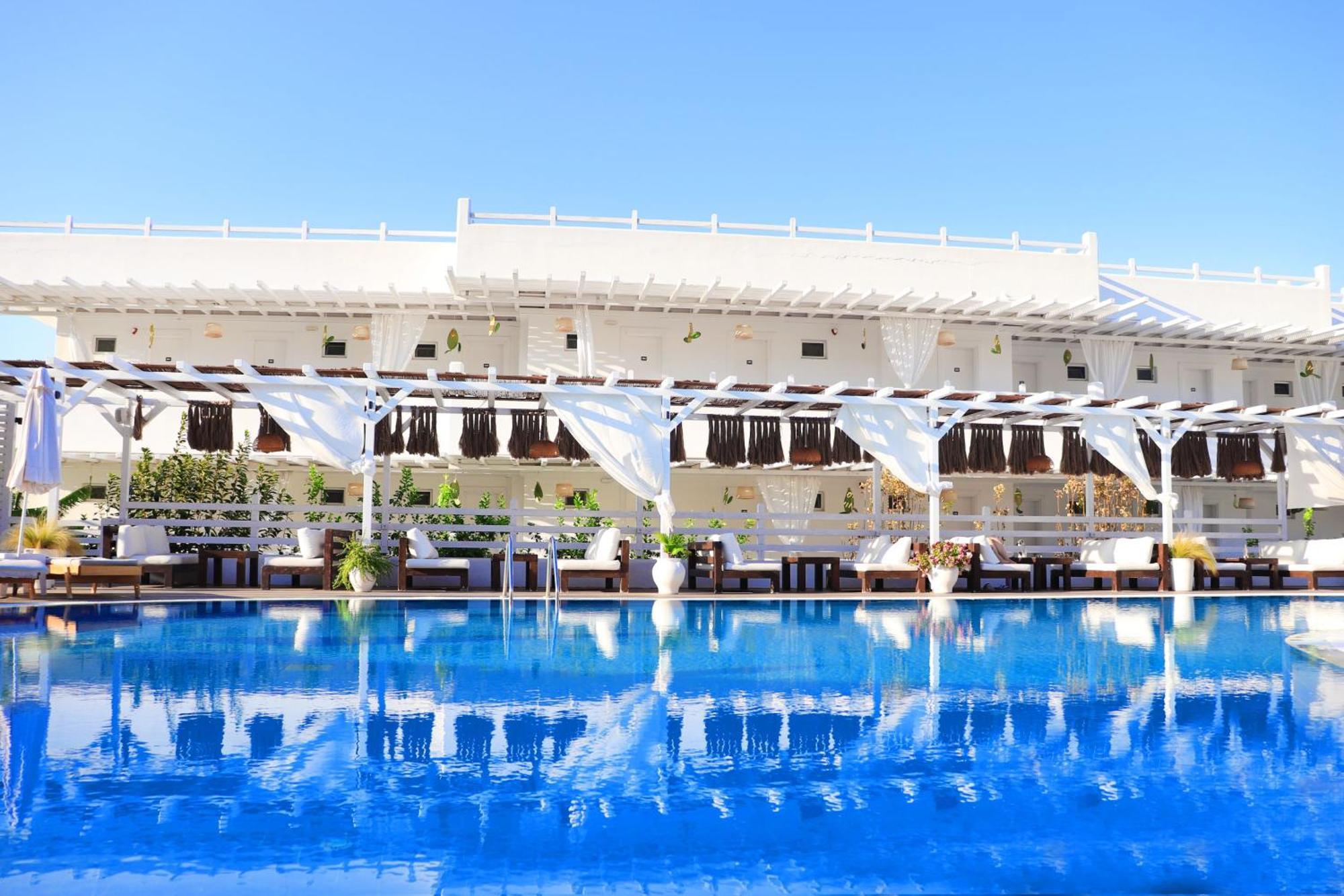 Aloe Hotel - Adults Only ฟาลิรากี ภายนอก รูปภาพ