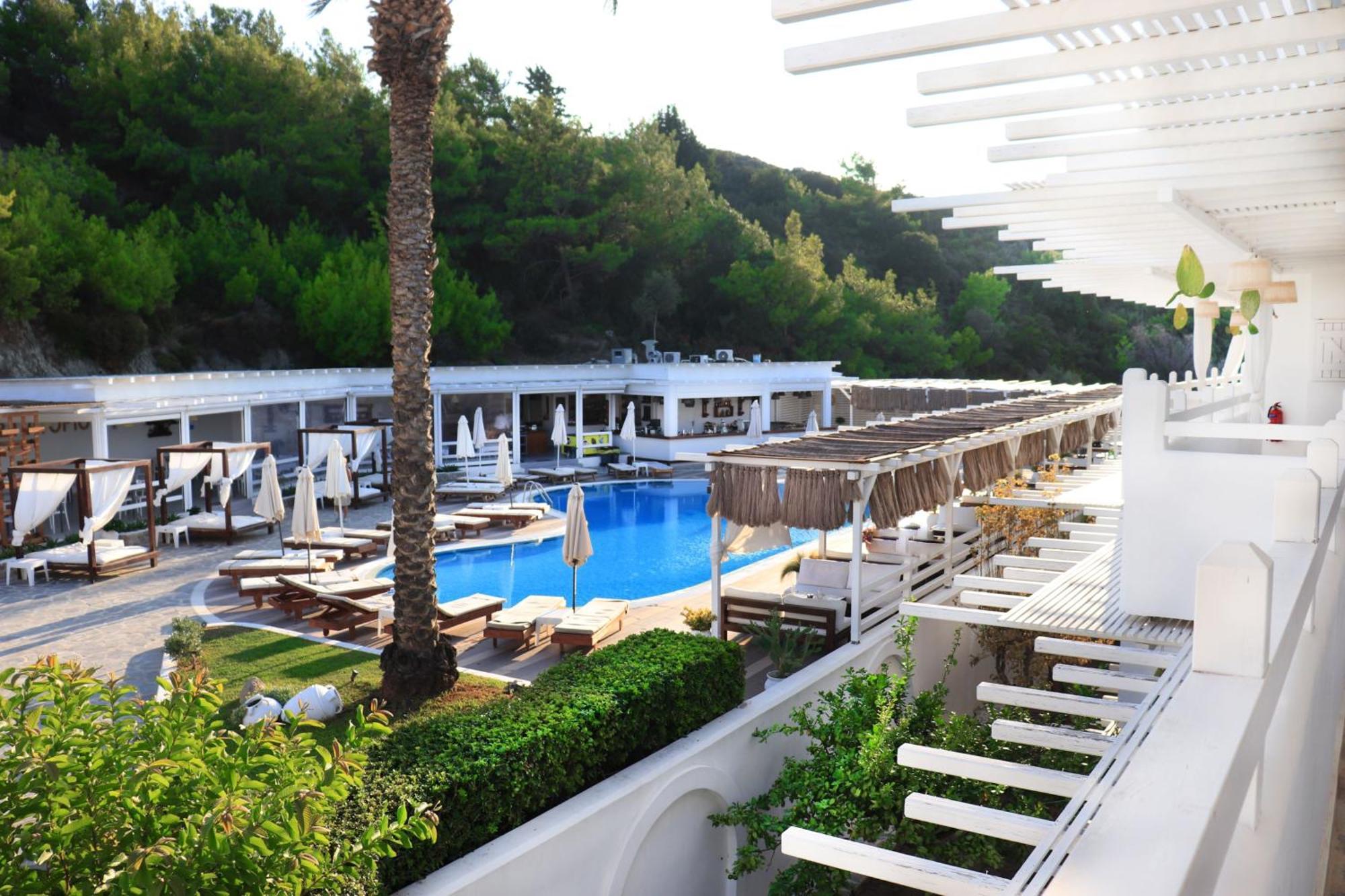 Aloe Hotel - Adults Only ฟาลิรากี ภายนอก รูปภาพ